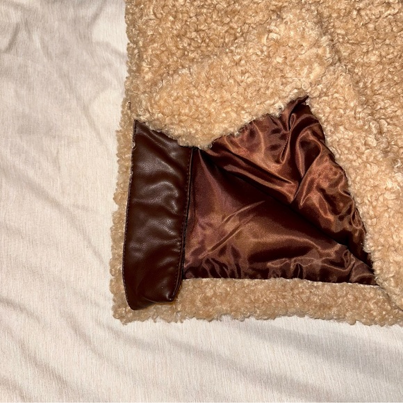 Sam Edelman Women’s size M Piped Teddy coat in Sand - Picture 7 of 12